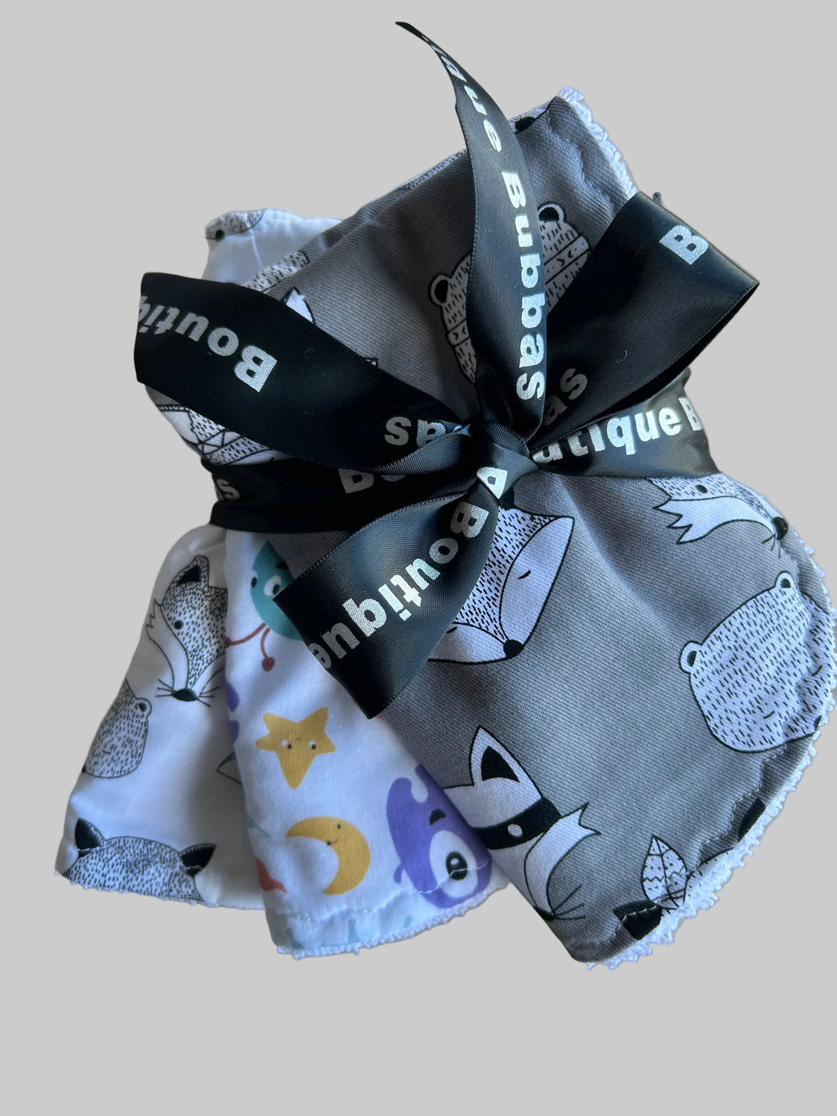 3 pack Feeding Bibs set